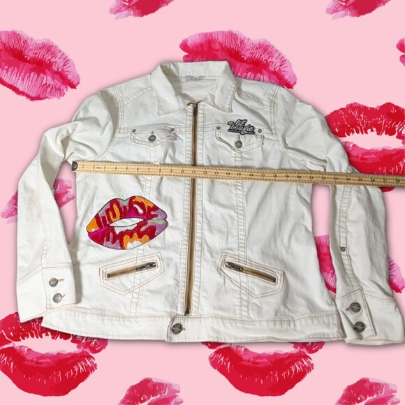 CAbi Bright White Denim Jacket with Sequin Lips Patches, Size XL - Picture 3 of 8